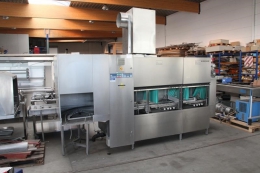 Conveyor dishwasher Meiko