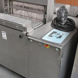 Patésnijmachine