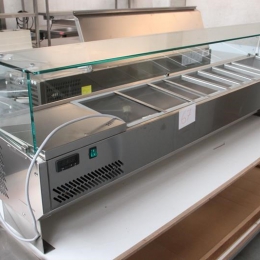 Opzetvitrine Friulinox