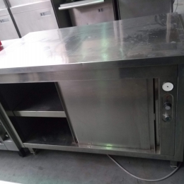 Heating cabinet