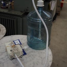 Distributeur d'eau en bouteille Flojet BW20005A