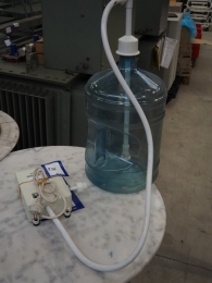 Distributeur d'eau en bouteille Flojet BW20005A