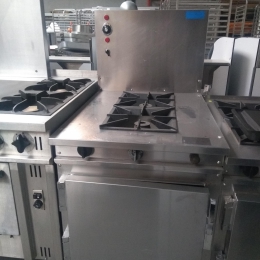 Delrue gas stove