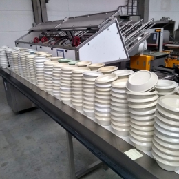 plastic dessertborden met deksel