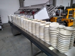 plastic dessertborden met deksel
