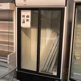 Koelkast met 2 glasschuifdeuren