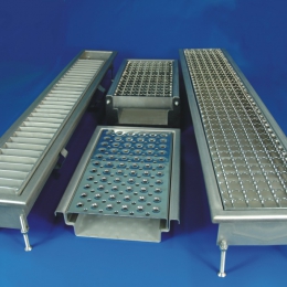 Grill drainage